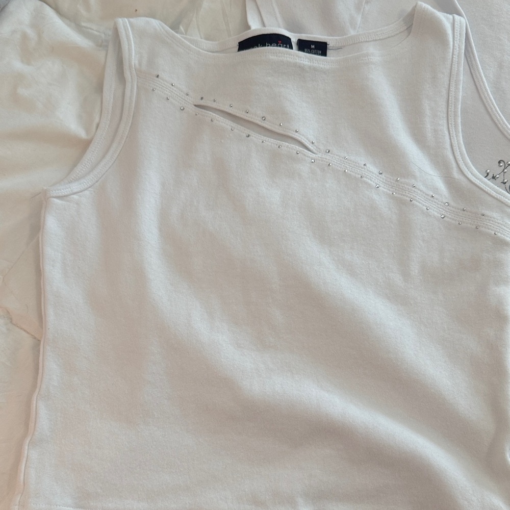 Derek Heart White Tank Tops M - Picture 2 of 10